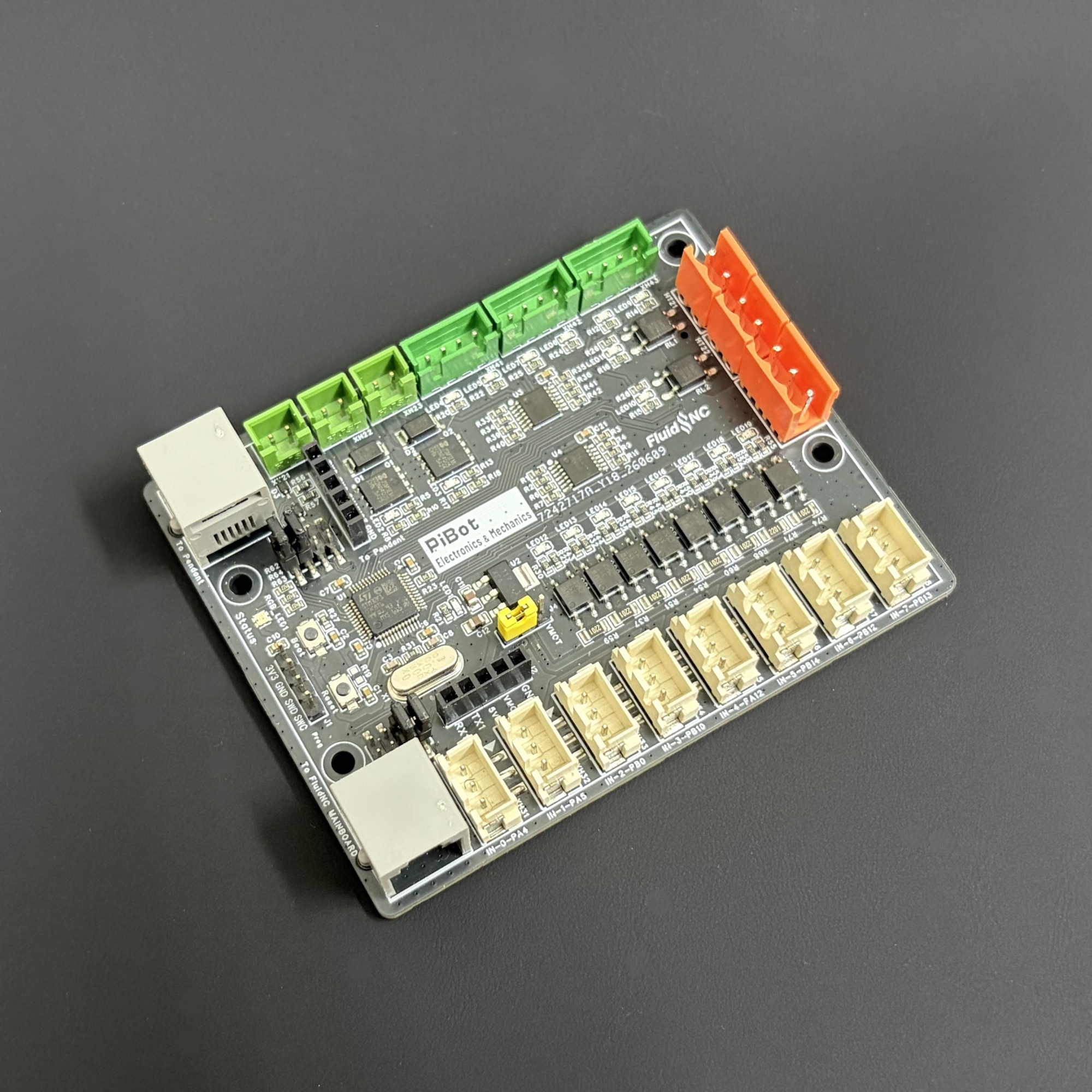 PiBot STM32 I/O Expander V5 angled product view